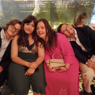 "La Tramoya" termina de grabar la película "Todos los lados de la cama"